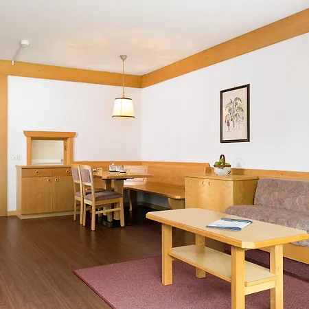 Aparthotel Ambiez Residencehotel Madonna