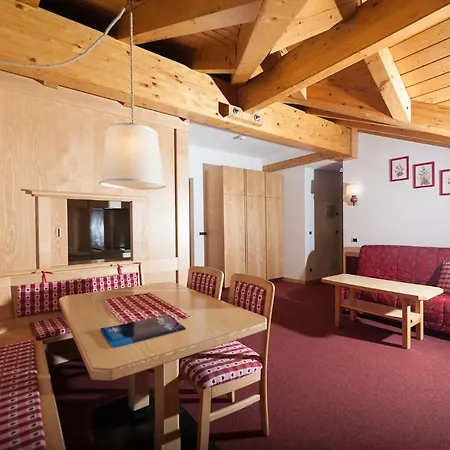 Ambiez Residencehotel Aparthotel Madonna