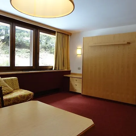 Aparthotel Ambiez Residencehotel Madonna