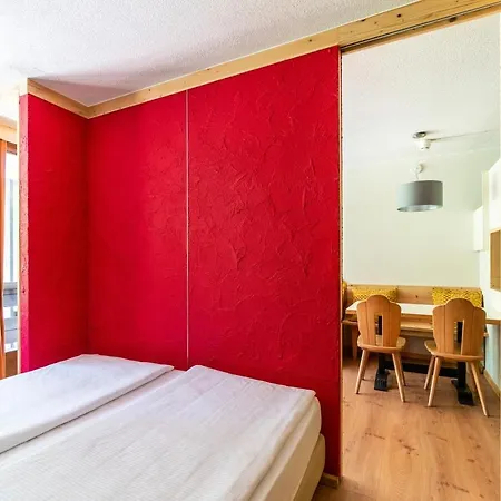 Aparthotel Ambiez Residencehotel 3*