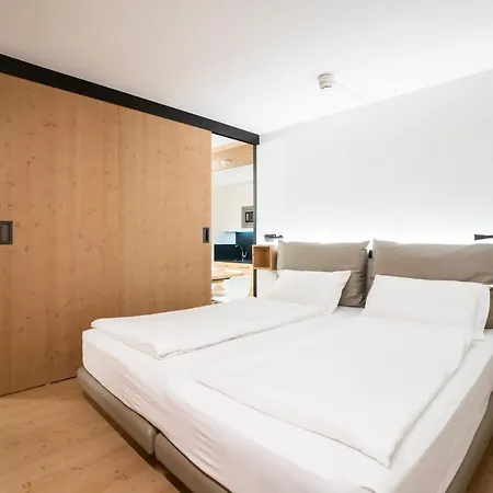 Ambiez Residencehotel Aparthotel 3*