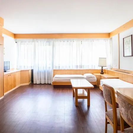 Ambiez Residencehotel 3*