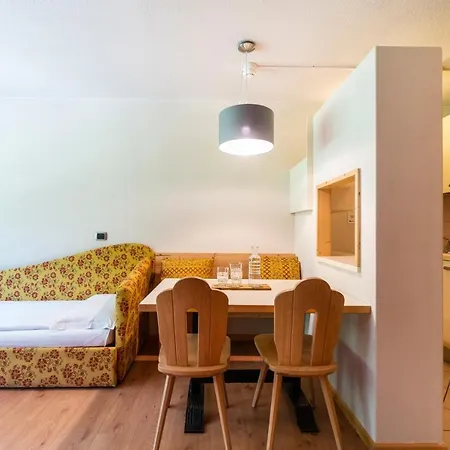 Aparthotel Ambiez Residencehotel 3*